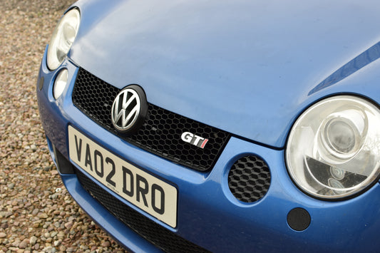 VW Lupo GTI honeycomb front grille 6E0853653A – alternate view 2