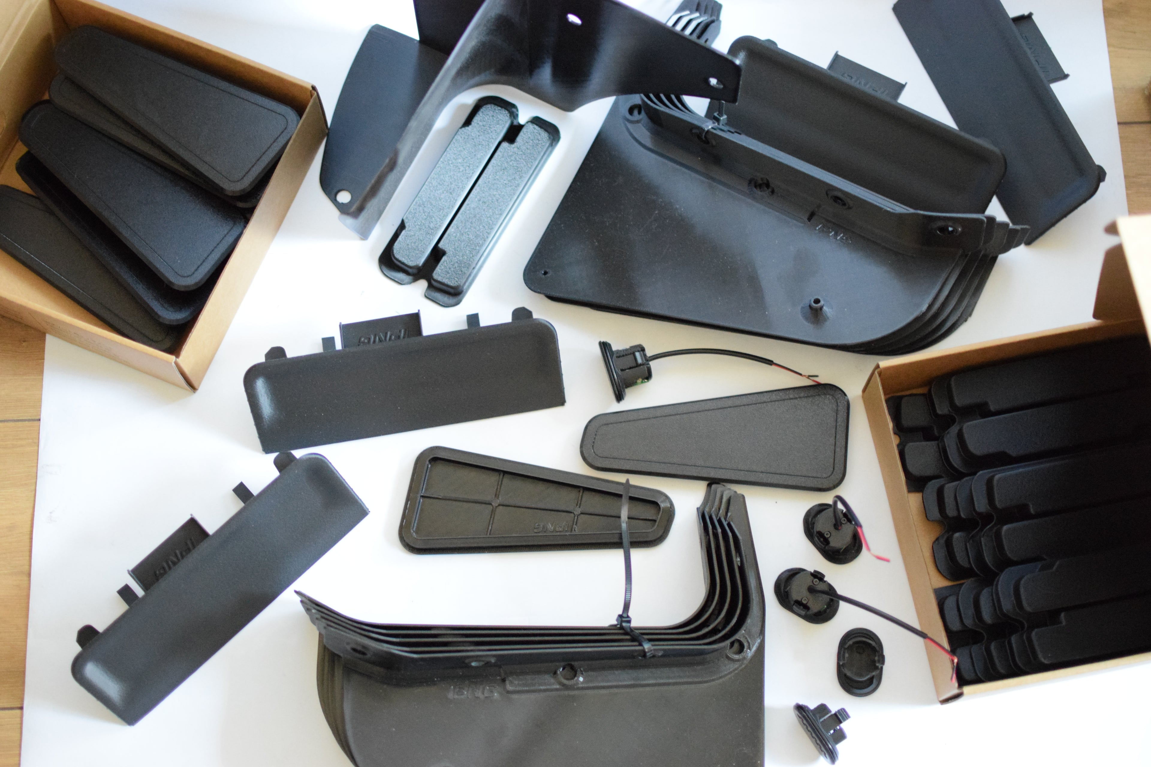 IPNG Automotive specialist replacement vehicle parts