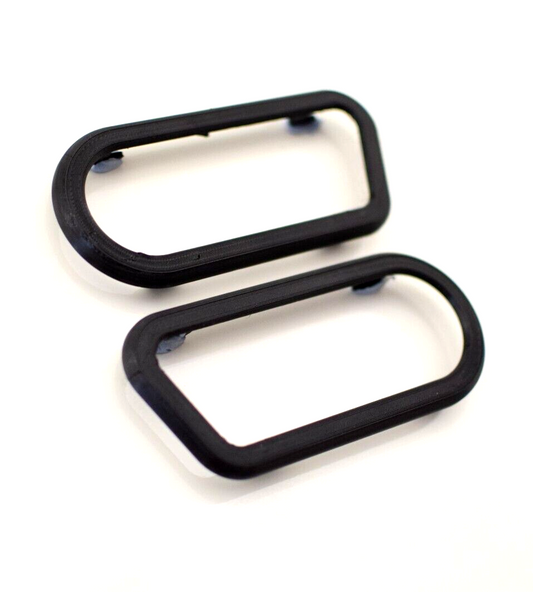 VW Polo Mk2F door handle surround trims – pair