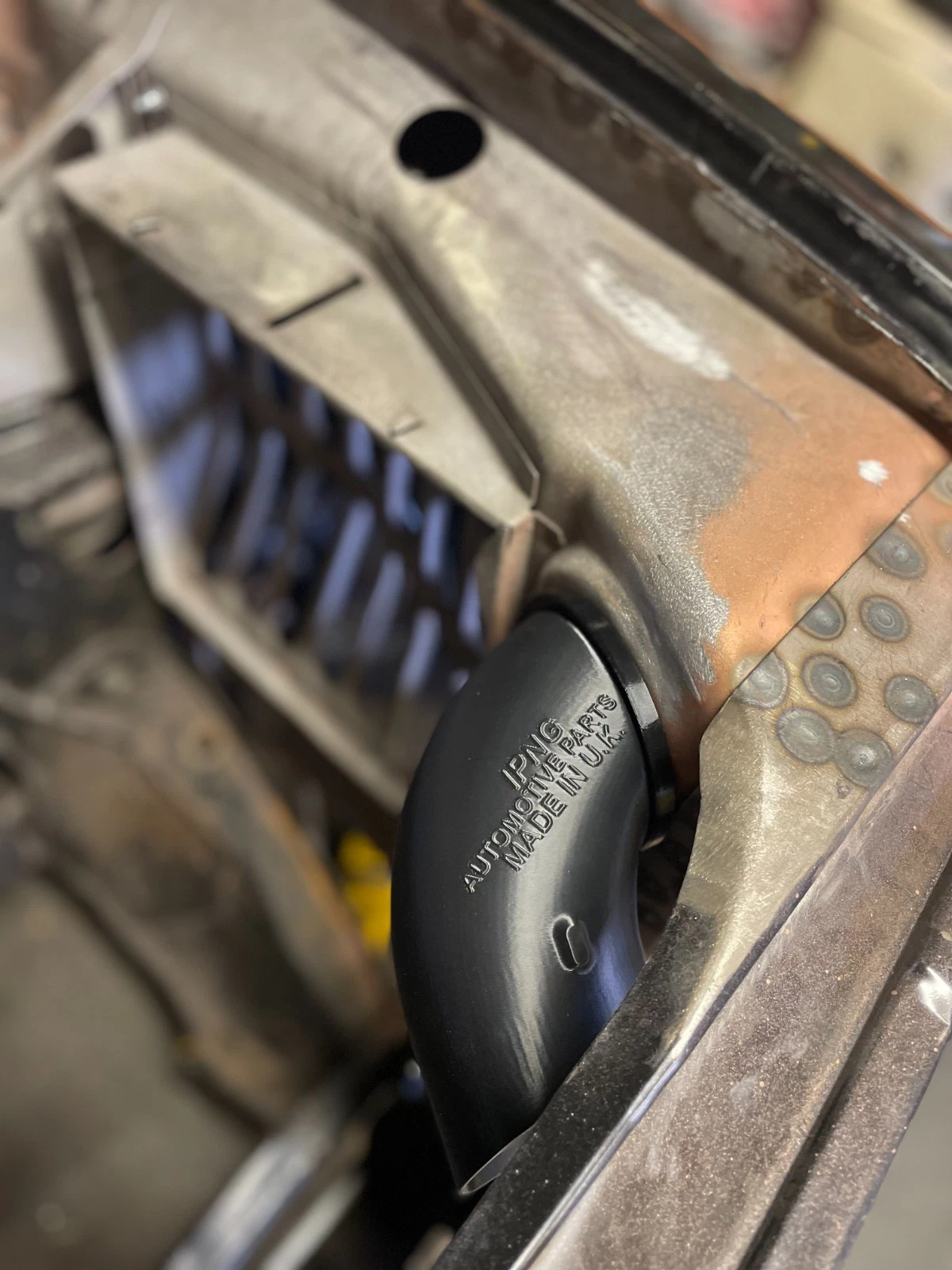 Classic Mini Clubman 1275GT fresh air vent kit – alternate view 13