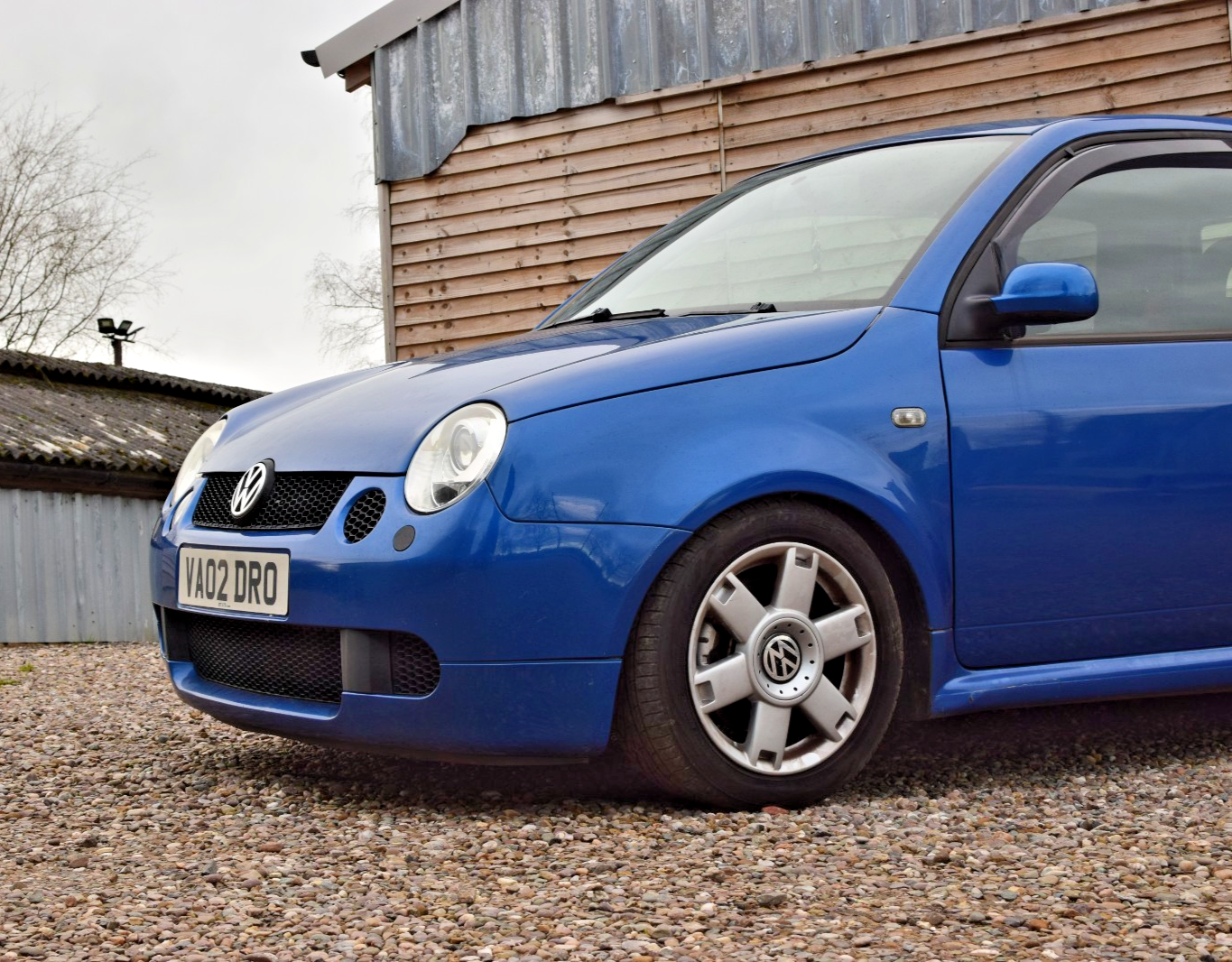 VW Lupo GTI tow eye covers with straps – alternate view 6