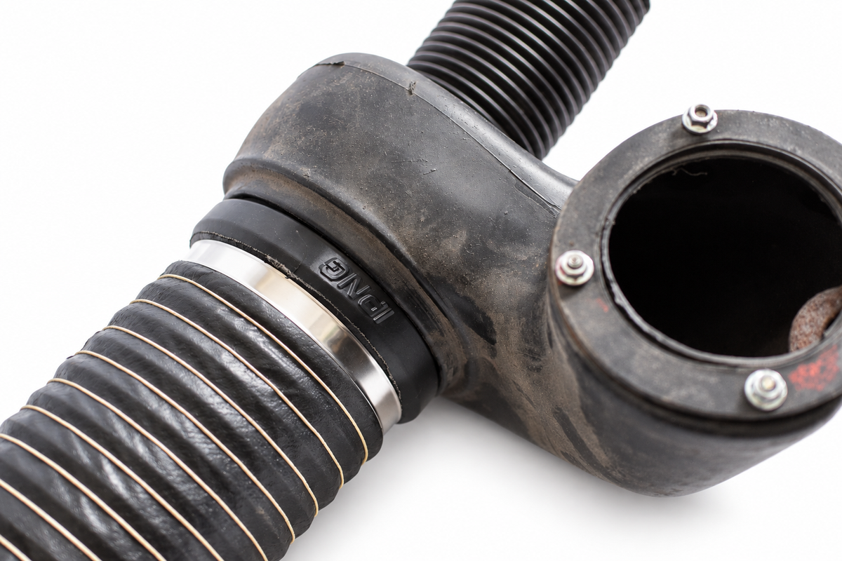 Classic Mini EAM7437 fresh air heater pipe adaptor connection detail