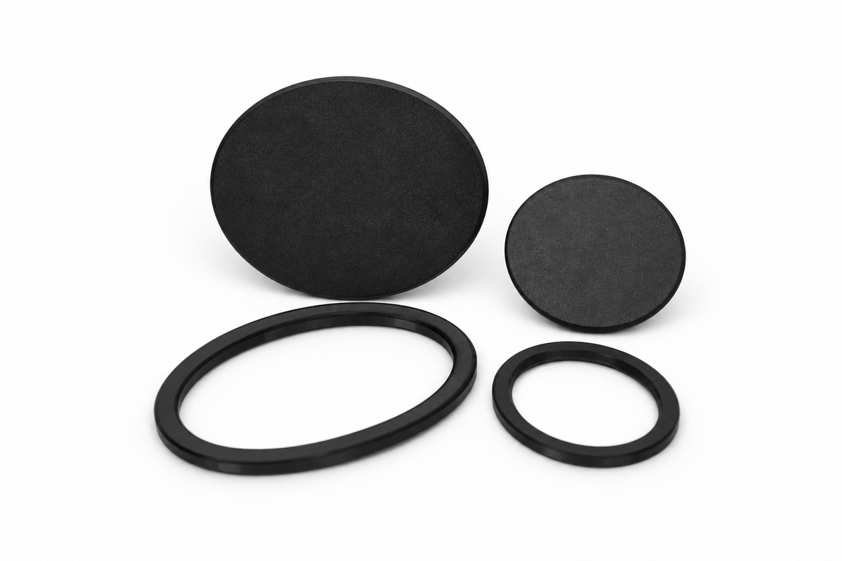IP-0055 complete blanking kit with left and right plates and two flexible sealing gaskets