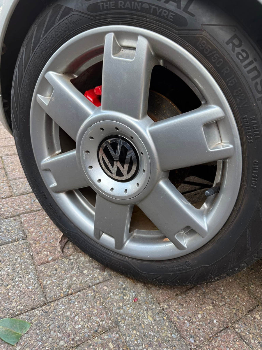 VW Lupo GTI Bathurst wheel centre cap badge decals fitted – customer vehicle